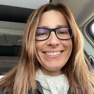 Meet your Posher, Jen
